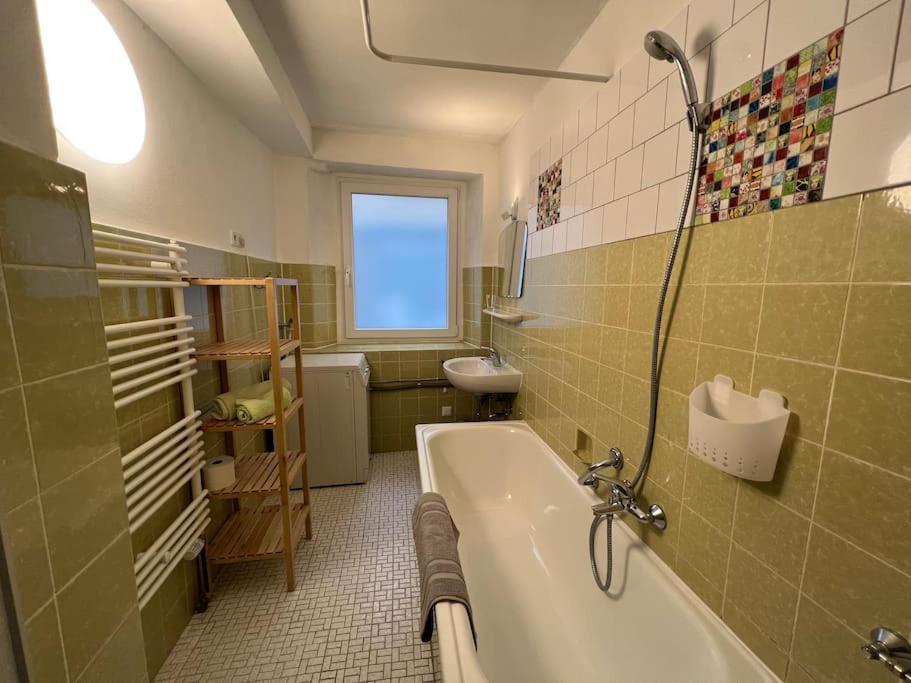 Gemuetliches Haus Mit 2 Zimmern Vallendar Luaran gambar